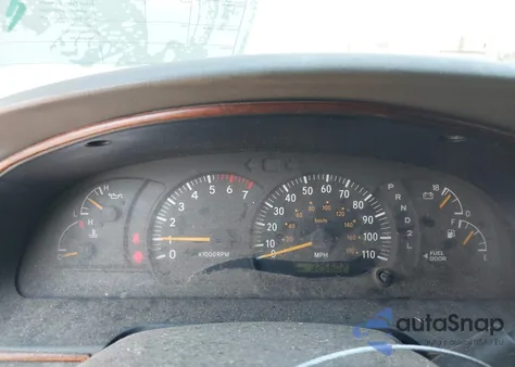 2003 Toyota Tundra Limited V8 z USA, uszkodzony, nr VIN 5TBRT38103S374213